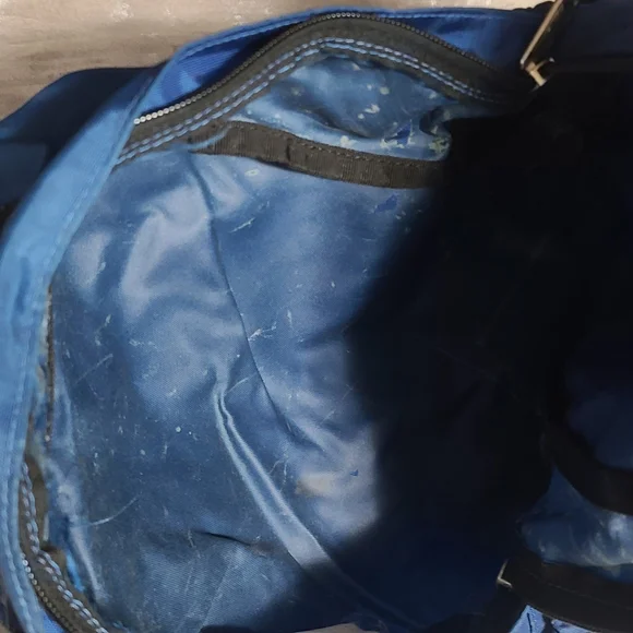 Blue, MEC backpack - Picture 3 of 4